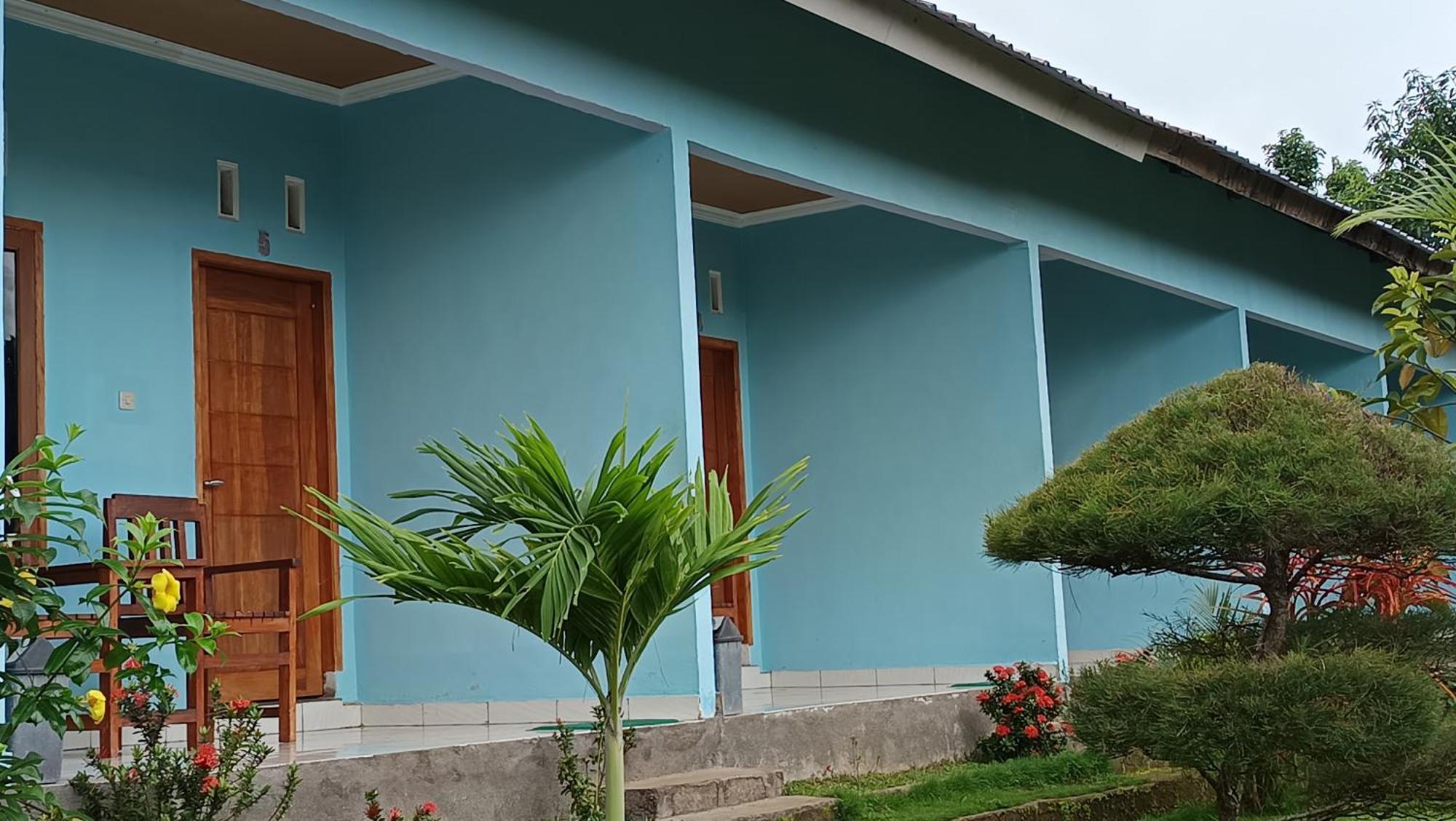 Embun Rinjani Homestay Senaru Exterior photo